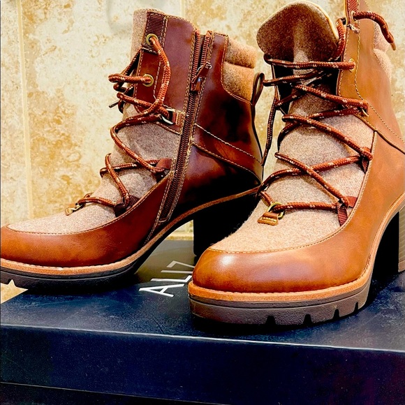 Naturalizer Shoes - Maddie Boot